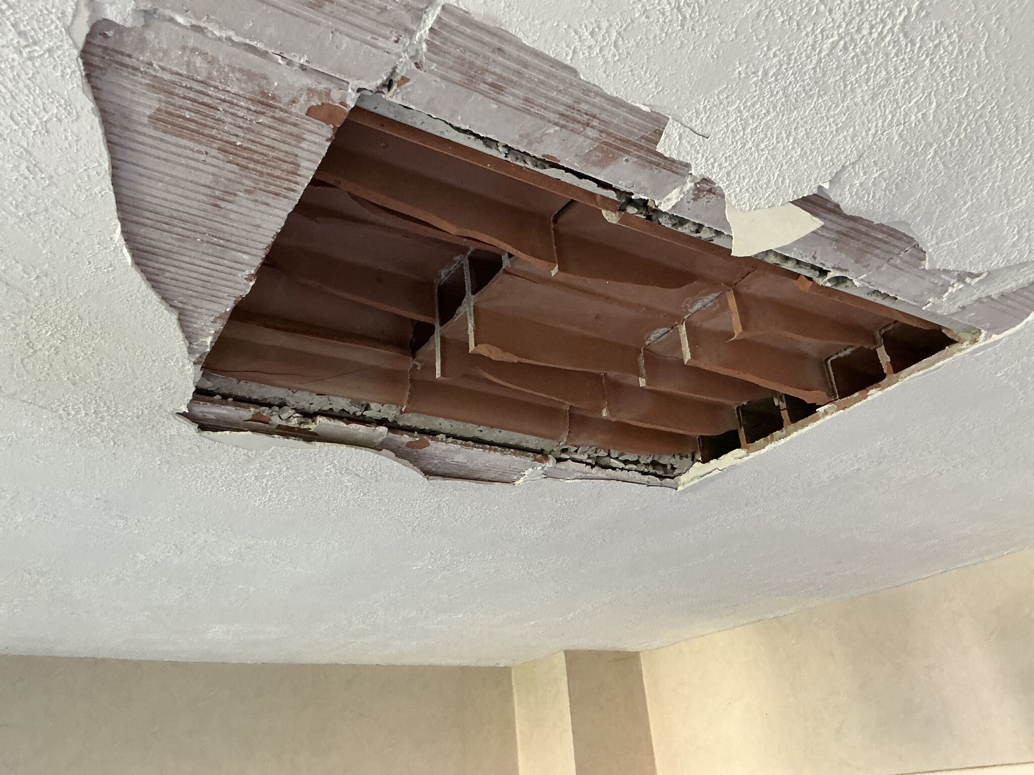 expertise effondrement plafond